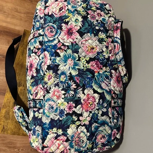 Vera Bradley Duffle Bag - Picture 5 of 9